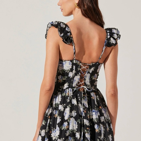ASTR the Label Wedelia Floral Bustier Midi Dress - Picture 3 of 6